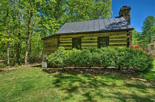 Foto 22 - Lovely Wooded Cabin With Numerous Trails On-site