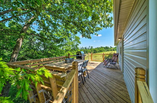 Photo 13 - Cottage w/ Deck & Yard: 2 Mi to Dale Hollow Lake