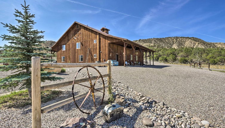 Photo 1 - Montrose Barndominium on 7 Acres With Views