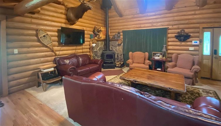 Foto 1 - Charming Alto Cabin on 2 Acres w/ Large Porch
