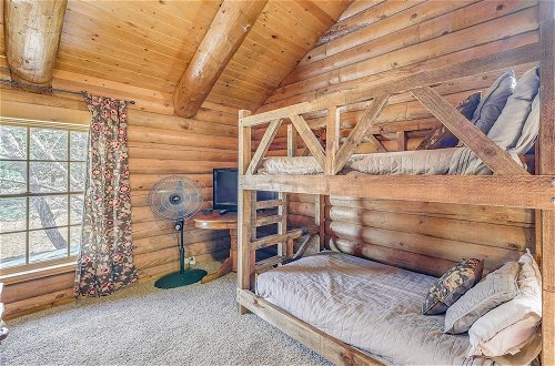 Foto 27 - Charming Alto Cabin on 2 Acres w/ Large Porch