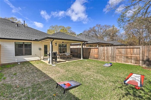 Photo 2 - Well-appointed Montgomery Home w/ Fenced Yard