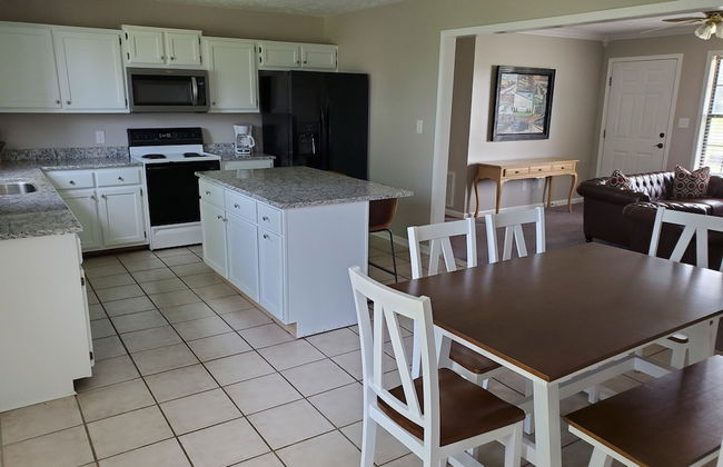 The Riverbend House - Photo 7