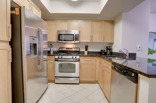 Photo 15 - Great Condo at Pentagon City