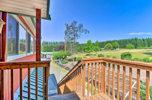 Photo 27 - Exceptional Chehalis Retreat w/ Scenic Views