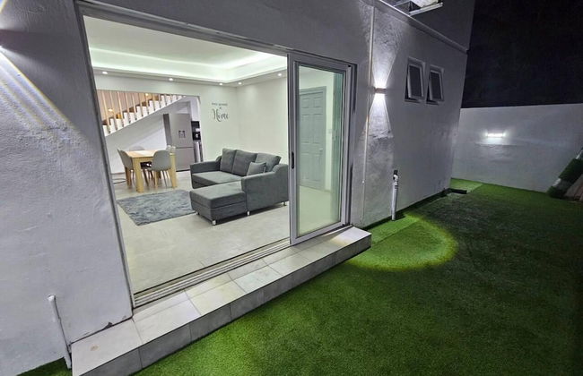 Rooftop Garden Jacuzzi Luxury Villa - Foto 29