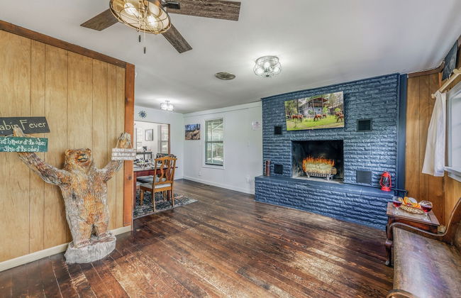 Midtown Lodge - Photo 14