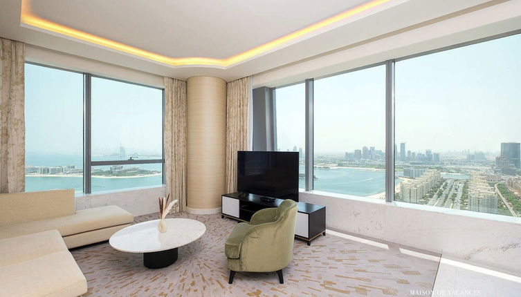 Photo 1 - The Palm Tower 1 Corner Bedroom Dubai