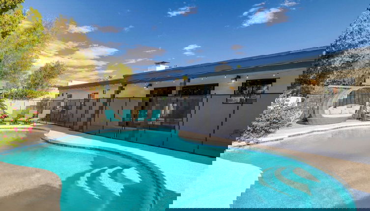 Foto 1 - White Agate by Avantstay Pool + Playground