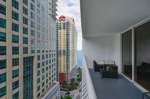 Photo 12 - Amazing Condo at Brickell Free Parking