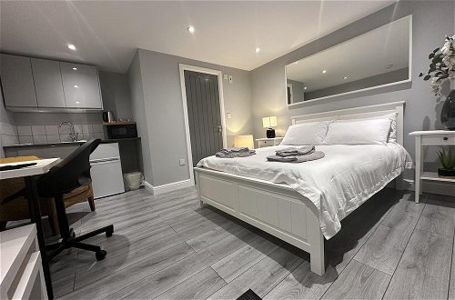 Photo 4 - Beautiful 1-bed Modern Luxury Apartment in Luton