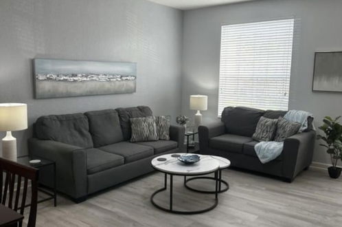 Foto 4 - New 2 bed Townhome Serenity at Your Vista Cay Near all Theme Parks and Convention Center