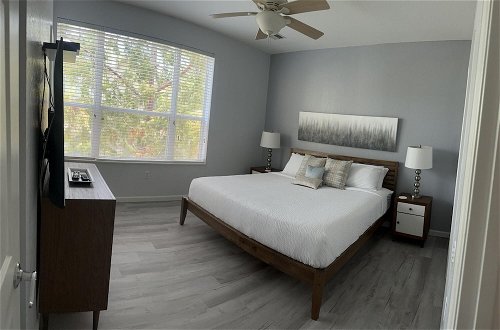 Foto 11 - New 2 bed Townhome Serenity at Your Vista Cay Near all Theme Parks and Convention Center