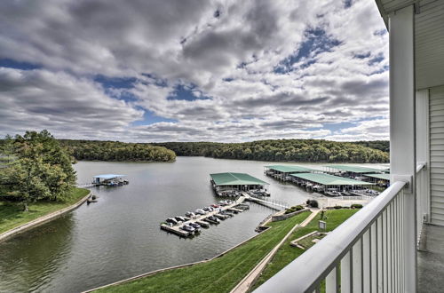 Photo 5 - Chic Lakefront Condo w/ Lake & State Park Views