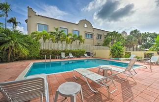 Photo 1 - Ft Lauderdale Area Condo - Walk to Beach & Shops