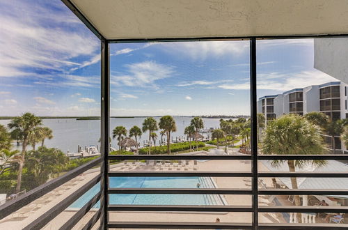 Photo 17 - Lovely Marco Island Condo w/ Private Bay View