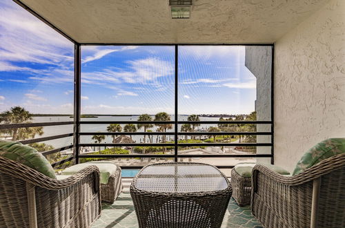 Foto 1 - Lovely Marco Island Condo w/ Private Bay View