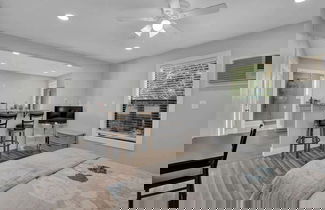 Foto 3 - Grey Haus Casita-peaceful Hill Country Views!