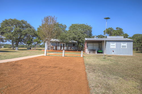 Photo 18 - Grey Haus Casita-peaceful Hill Country Views