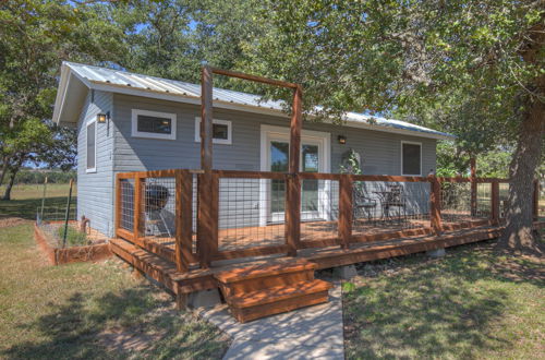 Photo 17 - Grey Haus Casita-peaceful Hill Country Views