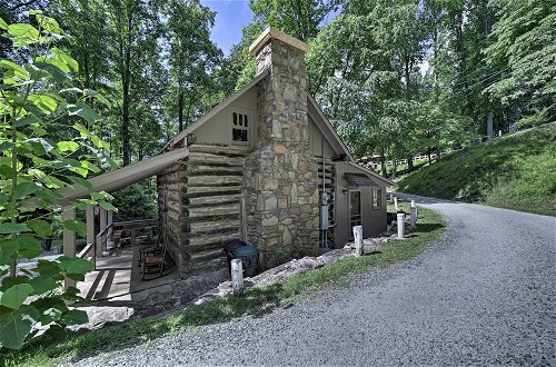 Foto 15 - Historic Cabin: Grill & Hiking Trail Access