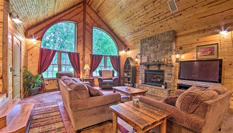 Foto 1 - Spacious Family Home w/ Fire Pit on Norfork Lake