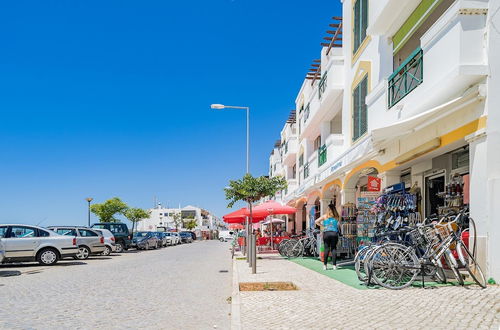 Photo 16 - Traditional Seaside Tavira Apartment Ideal Homes