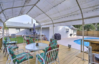 Photo 2 - Fern Park Pool House w/ Private Patio & Fire Pit