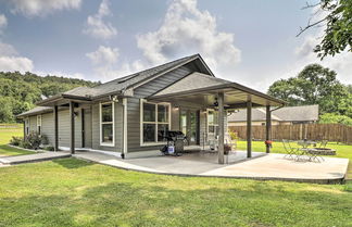 Foto 1 - Mountain Home Cottage w/ Deck on White River