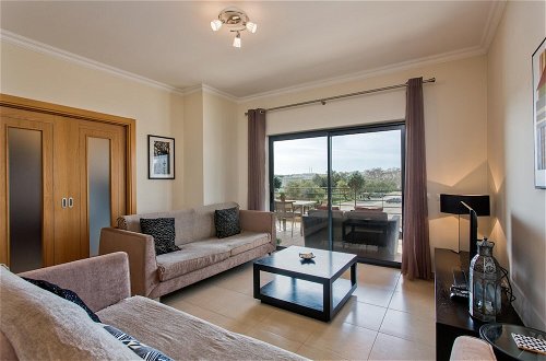 Foto 12 - Unique Lagos Holiday Apartment by Ideal Homes