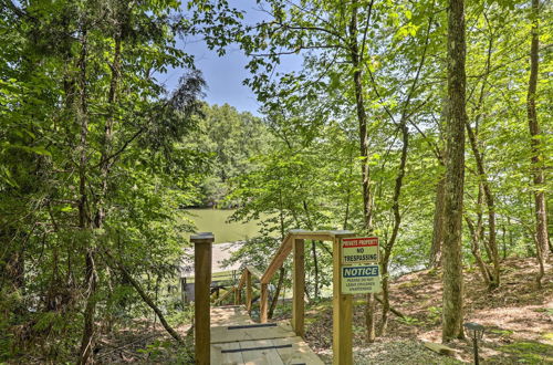 Photo 22 - Royal Cabin Haven W/private Dock on Ouachita River