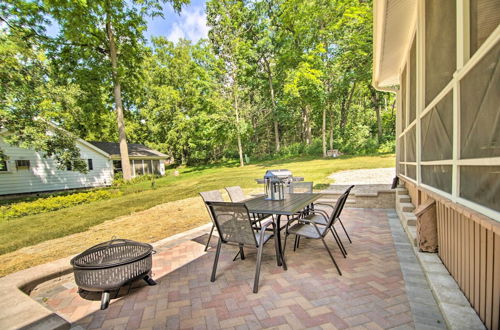 Photo 25 - Sun-lit Lake Geneva Sanctuary w/ BBQ Patio