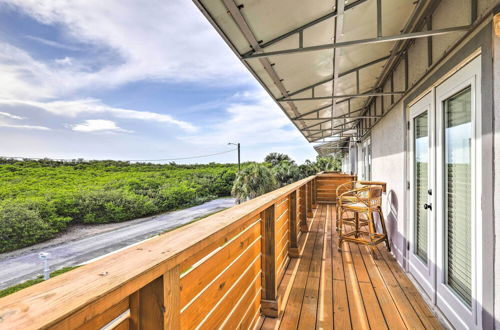 Photo 20 - Tampa House w/ Patio, Near Dtwn & Beaches