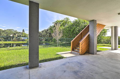 Photo 7 - Tampa House w/ Patio, Near Dtwn & Beaches