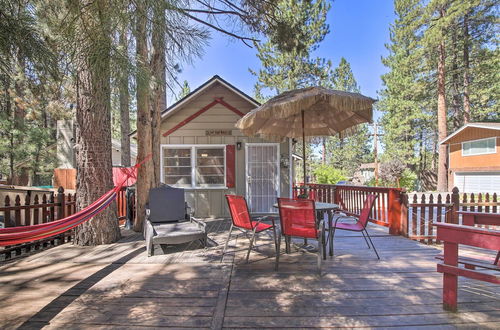 Photo 24 - Pet-friendly Cabin - 5 Minutes to Big Bear Lake