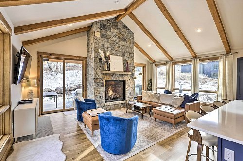 Photo 17 - Luxurious Silverthorne Home w/ Patio: Ski On-site