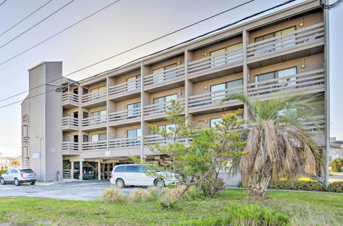 Photo 5 - Garden City Condo w/ Pool Access - Walk to Beach