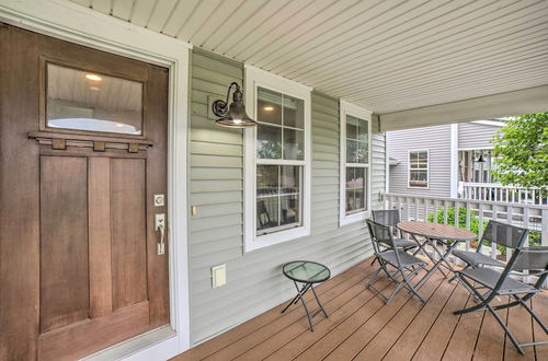 Foto 10 - Benton Harbor Townhome w/ Golf Course View