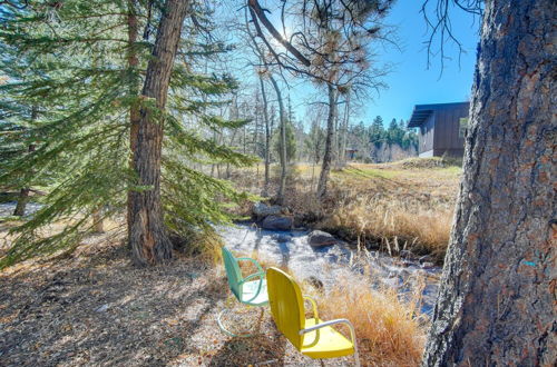 Foto 32 - Spacious Nathrop Home w/ Fire Pit & On-site Creek