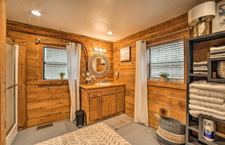 Photo 2 - Modern-rustic Dukedom Cabin: 780 Acres w/ Trails