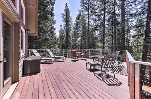 Photo 18 - Rustic Retreat w/ Deck: Steps From Lake Almanor