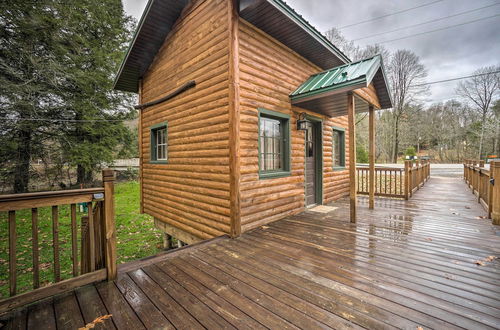 Photo 14 - Scenic Log Cabin With Fire Pit & Stocked Creek