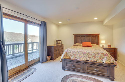 Photo 18 - Deep Creek Lake Townhome W/deck & Water Views