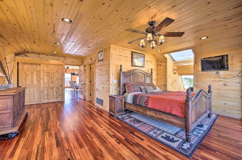 Photo 22 - Cozy Cripple Creek Cabin w/ Mountain Views