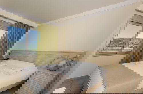 Photo 12 - Almiriki Chios Rooms & Apartments