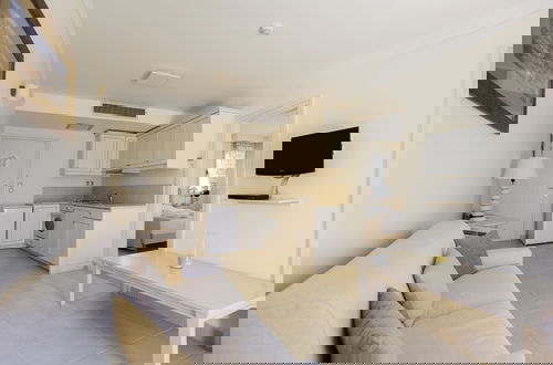 Photo 11 - Almiriki Chios Rooms & Apartments