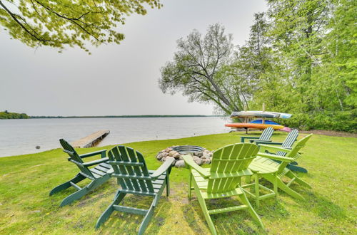 Photo 1 - Cozy Carp Lake Cottage W/dock, 4 Kayaks & Fire Pit