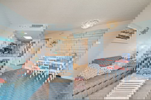 Foto 22 - Beachy Condo w/ Pool Access + Steps to Boardwalk