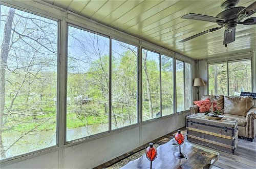 Photo 28 - Cozy Cabin With Sunroom & Cacapon River Access