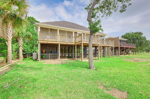 Foto 5 - Foley Beach Cottage w/ Waterfront Backyard